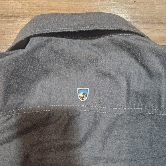 KÜHL Men’s XL Short Sleeve Button Down Shirt Gray Tapered Fit - Picture 9 of 9